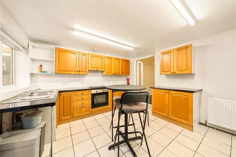4 bedroom house to rent, Knoyle Street, London SE14