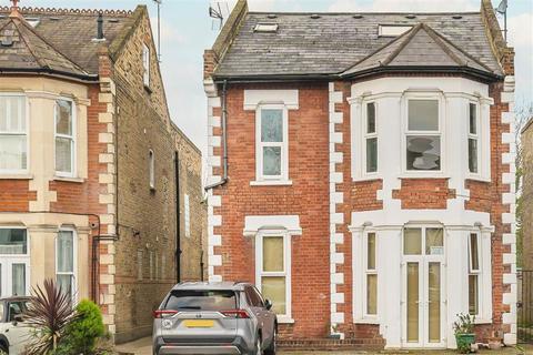 1 bedroom flat to rent, Waldegrave Road, Teddington TW11