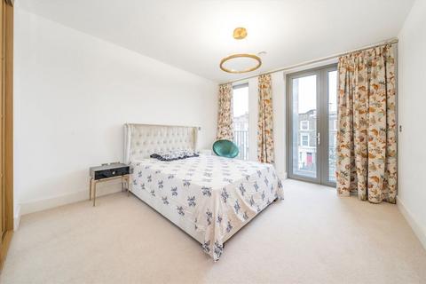 2 bedroom flat for sale, Kilburn Park Road, London NW6