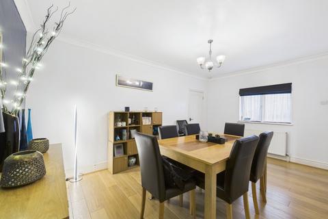 undefined, Tennyson Road, Ashford, Surrey, TW15