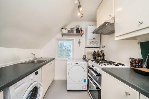 2 bedroom flat for sale, Fassett Road, Kingston Upon Thames KT1