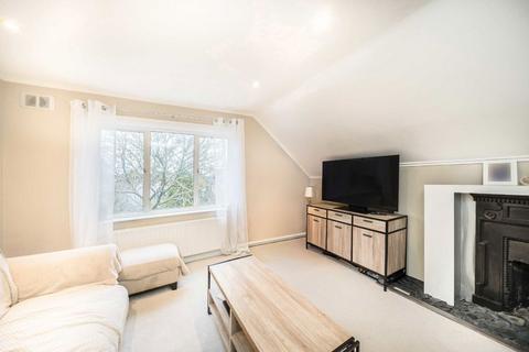 2 bedroom flat for sale, Fassett Road, Kingston Upon Thames KT1