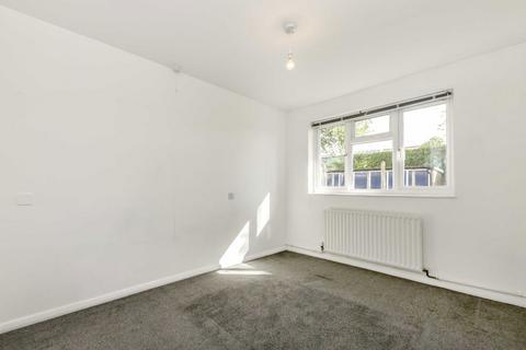 undefined, Acre Road, Kingston Upon Thames KT2