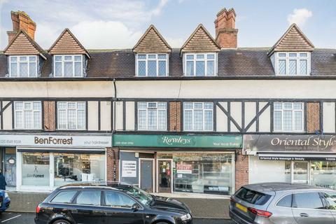 2 bedroom flat for sale, Richmond Road, Kingston Upon Thames KT2