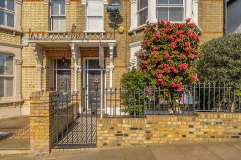 5 bedroom semi-detached house for sale, Wakehurst Road, London SW11