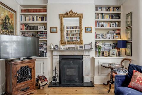 5 bedroom semi-detached house for sale, Wakehurst Road, London SW11