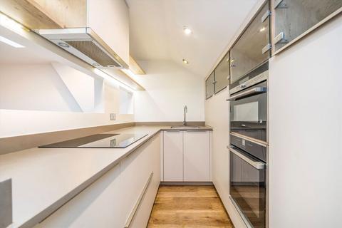 3 bedroom flat for sale, Lanhill Road, LONDON W9