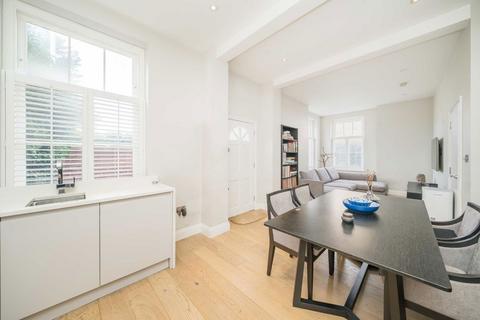1 bedroom flat for sale, Cranes Park, Surbiton KT5