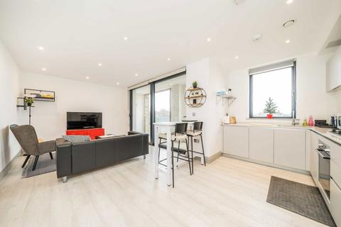 1 bedroom flat for sale, Brighton Road, Surbiton KT6