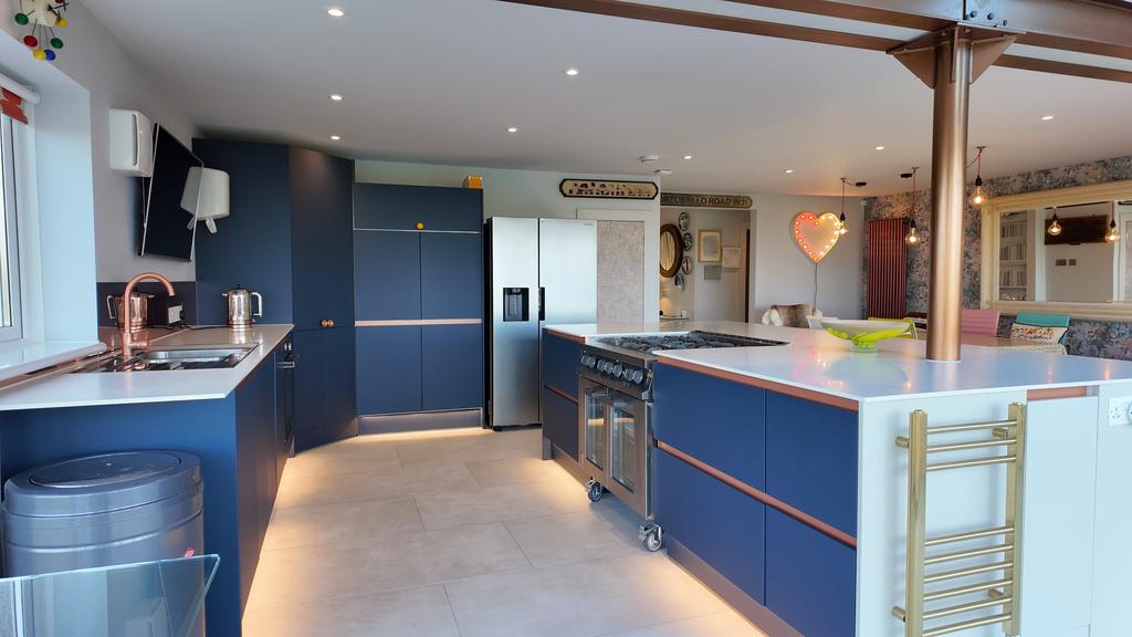 Dji 20251106151102 0316 d.jpg