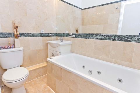 2 bedroom apartment for sale, Eardley Crescent, Earls Court, London, SW5