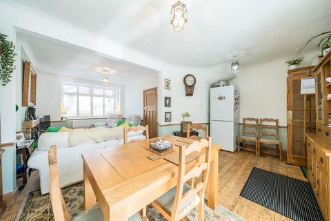 3 bedroom house for sale, Woodland Way, Mitcham CR4