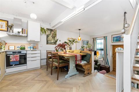 2 bedroom apartment for sale, Shore Road, Hackney, London, E9