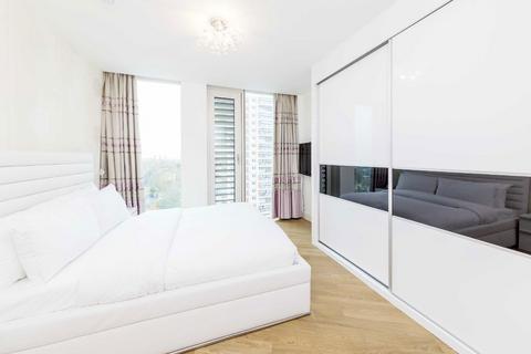 2 bedroom flat to rent, Surrey Quays Road, London SE16