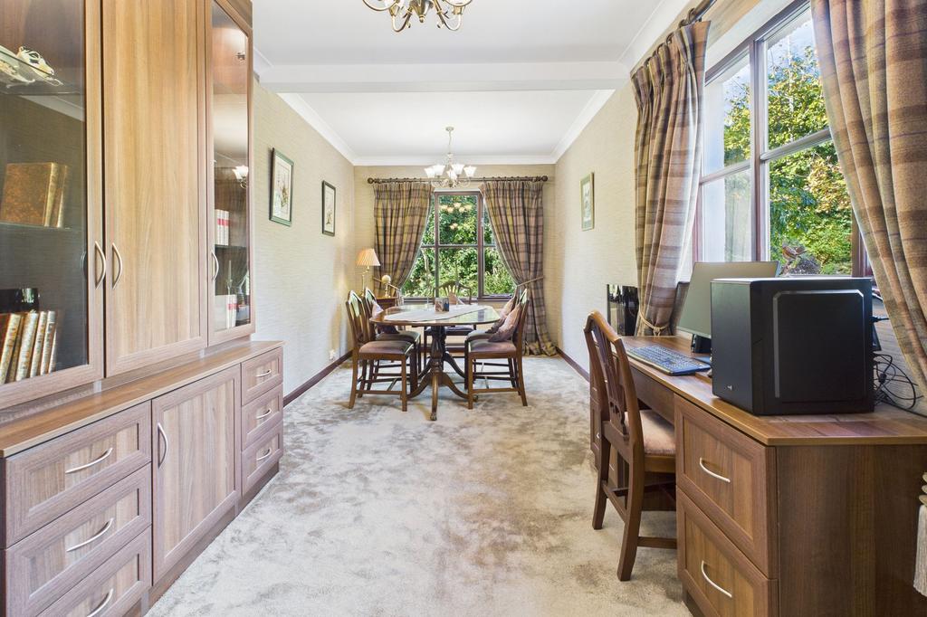 Dining room/office