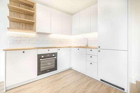 1 bedroom flat to rent, Albion Street, London SE16