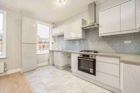 1 bedroom flat for sale, The Grove, London W5
