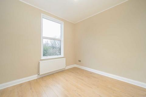 1 bedroom flat for sale, The Grove, London W5
