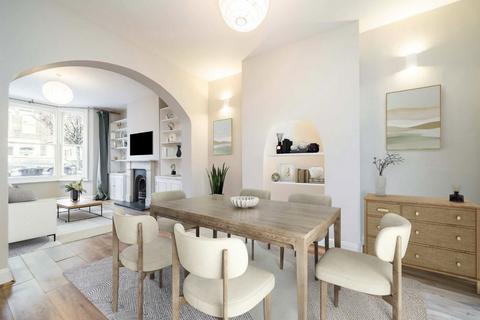 4 bedroom terraced house for sale, Gloucester Road, London W3