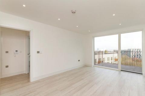 1 bedroom flat for sale, Lakeside Drive, London NW10