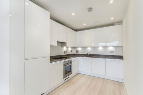 1 bedroom flat for sale, Lakeside Drive, London NW10