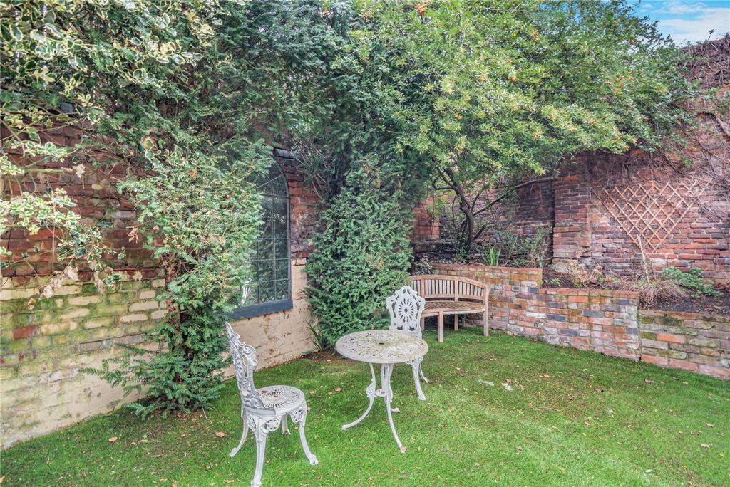 Walled Garden