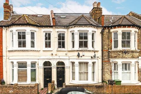 2 bedroom flat for sale, Kilkie Street, London SW6