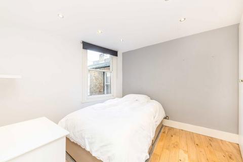 2 bedroom flat for sale, Kilkie Street, London SW6