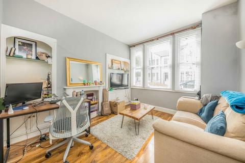 2 bedroom flat for sale, Tynemouth Street, London SW6