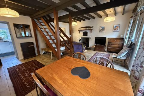 undefined, Tre'r Ddol SY20