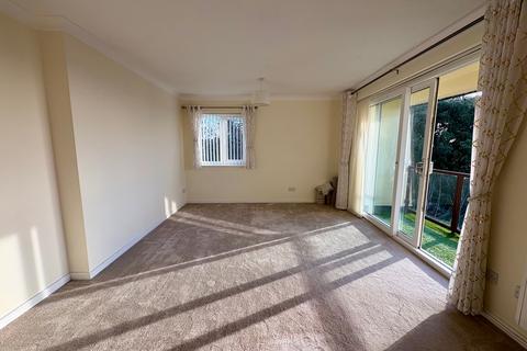3 bedroom flat for sale, Grafton Road, Torquay