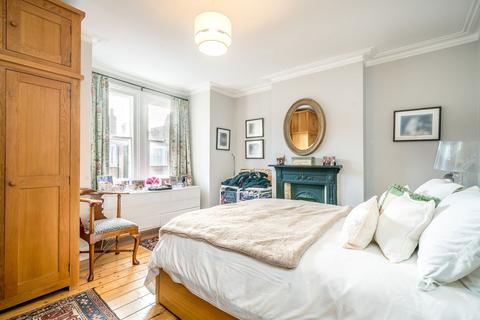 4 bedroom terraced house to rent, Upper Grotto Road, Strawberry Hill TW1