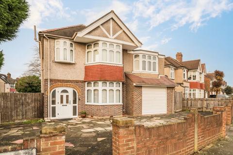 4 bedroom detached house to rent - Strathearn Avenue, Twickenham TW2