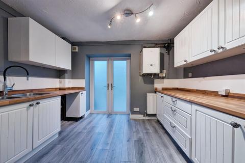 3 bedroom end of terrace house to rent, Southampton SO19