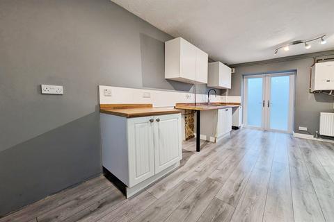 3 bedroom end of terrace house to rent, Southampton SO19