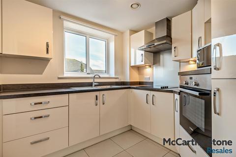 2 bedroom apartment for sale, St. Marys Road, Hayling Island