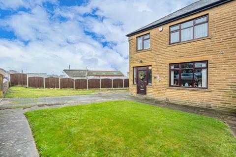 3 bedroom semi-detached house for sale, Field Head Lane, Birstall
