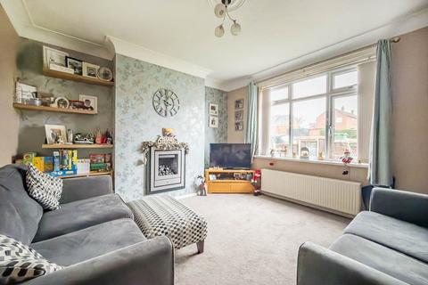 3 bedroom semi-detached house for sale, Field Head Lane, Birstall