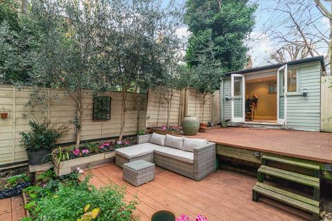 2 bedroom flat for sale, Bolingbroke Road, W14