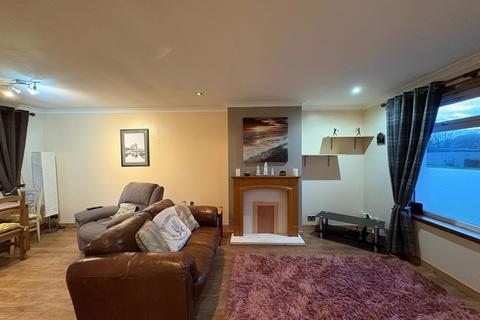 3 bedroom semi-detached house for sale, Castlegreen Road, Thurso, Highland. KW14 7LT