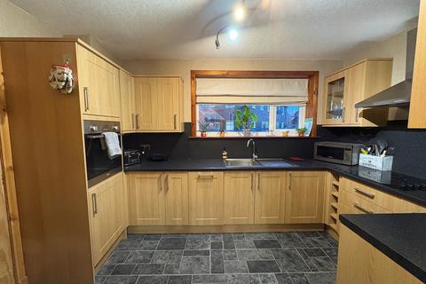 3 bedroom semi-detached house for sale, Castlegreen Road, Thurso, Highland. KW14 7LT