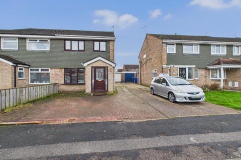 3 bedroom semi-detached house for sale - Grosmont Close, Hull, East Riding of Yorkshire, HU8 9LW