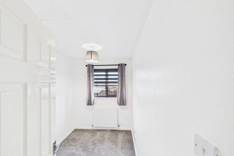 3 bedroom semi-detached house for sale, Grosmont Close, Hull, East Riding of Yorkshire, HU8 9LW