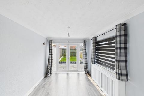 undefined, Grosmont Close, Hull, East Riding of Yorkshire, HU8 9LW