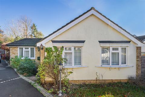 3 bedroom detached bungalow for sale - Warren Way, Welwyn