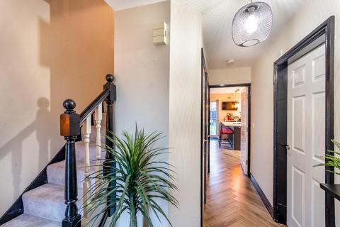 5 bedroom townhouse for sale, Handel Court, Gainsborough