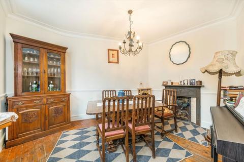 4 bedroom end of terrace house for sale, Hamilton Road, London W4