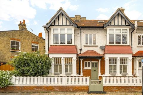 4 bedroom end of terrace house for sale, Hamilton Road, London W4