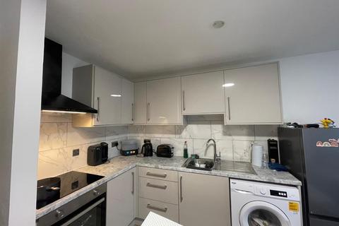 1 bedroom flat to rent - Maltby Drive, Enfield