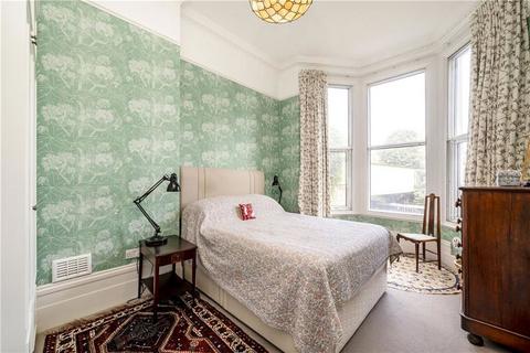 1 bedroom flat for sale, Sinclair Road, London W14